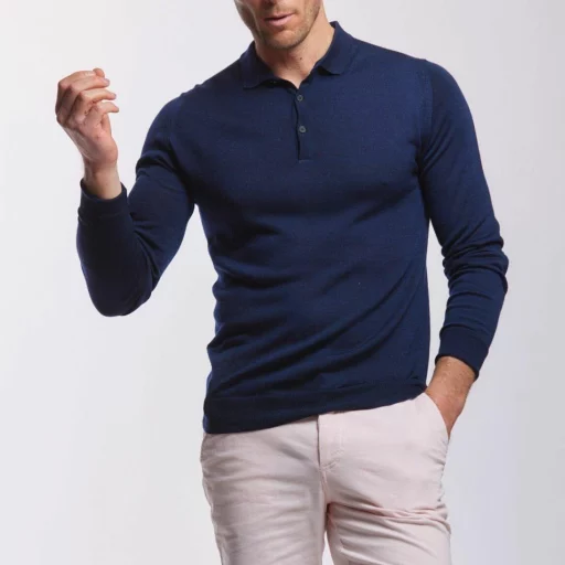 Wolbe navy blue button-down jumper