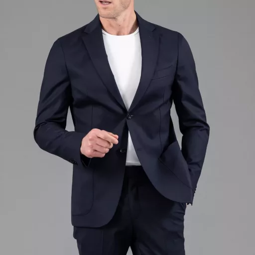 Ultim Wolbe suit in combat wool